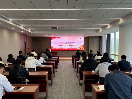 1713489676230029738.png 11.png