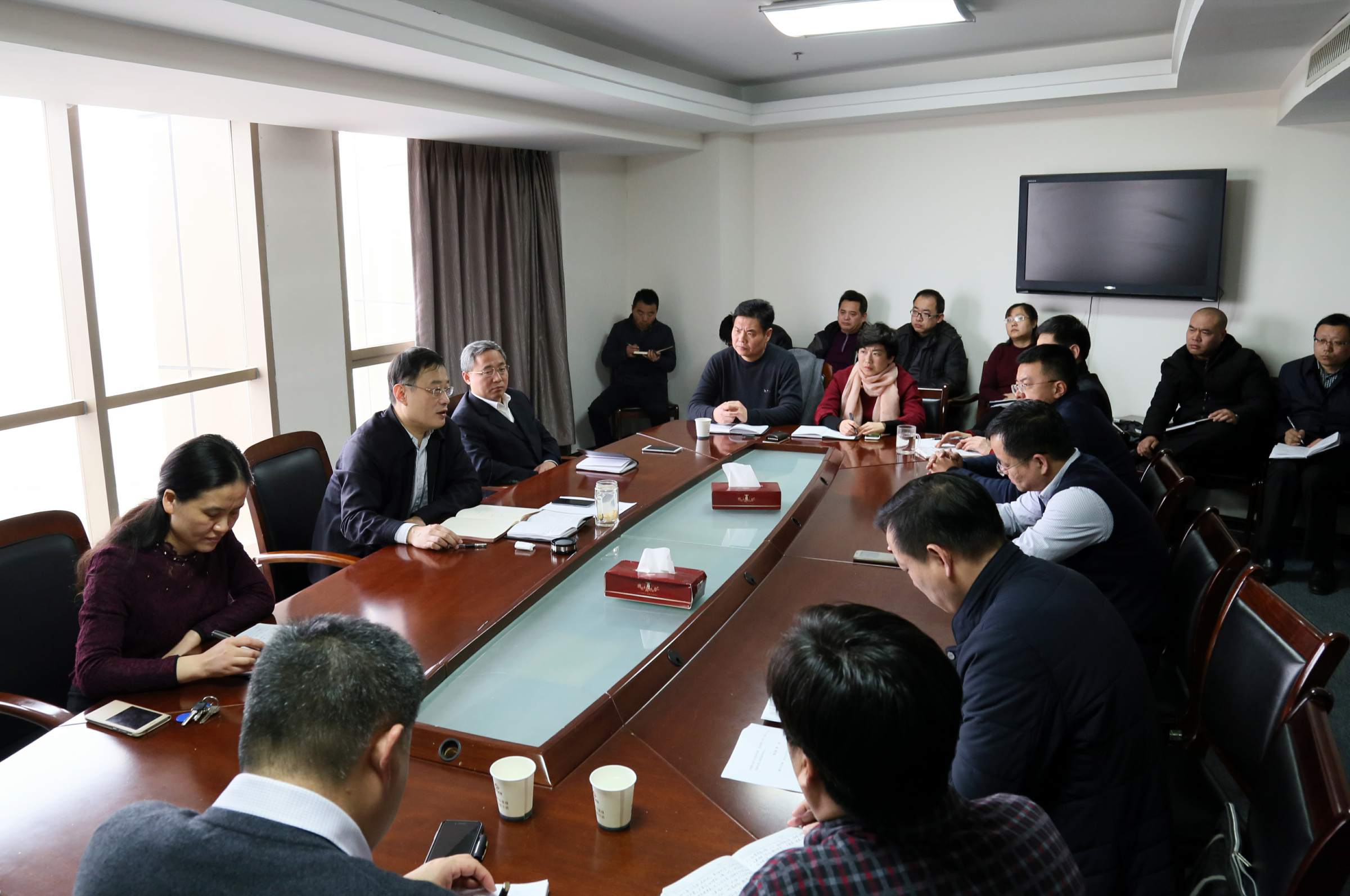 20170204中层干部会议(压缩).jpg 20170204中层干部会议(压缩).jpg